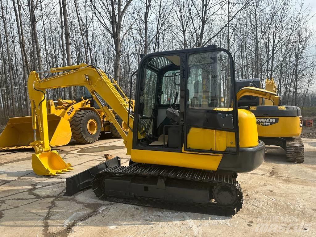 Komatsu PC56 Bageri guseničari