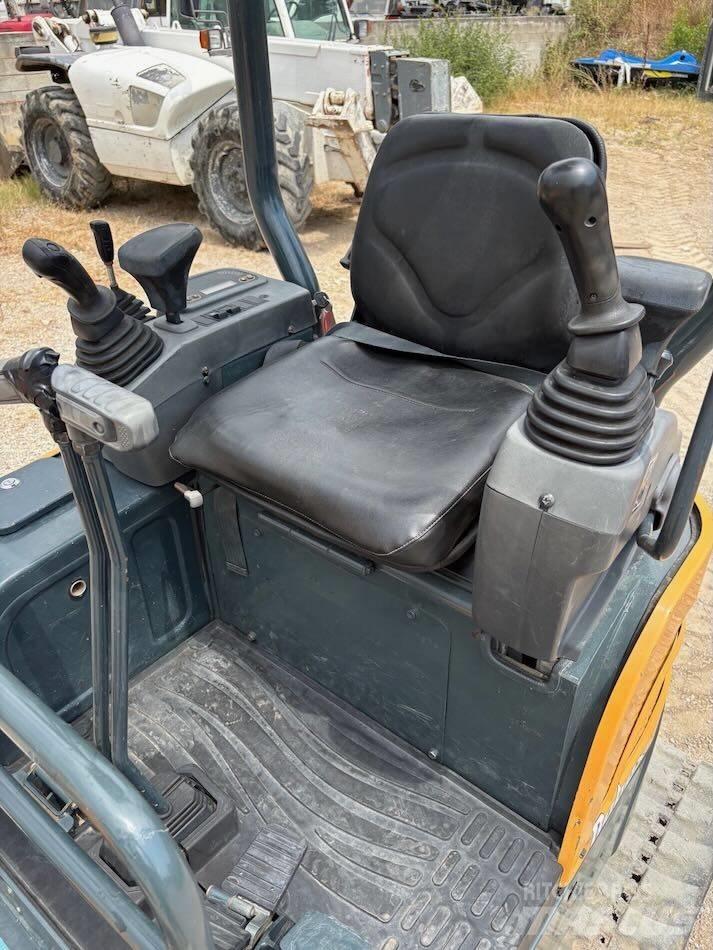 Hyundai R17-9 Mini bageri < 7t