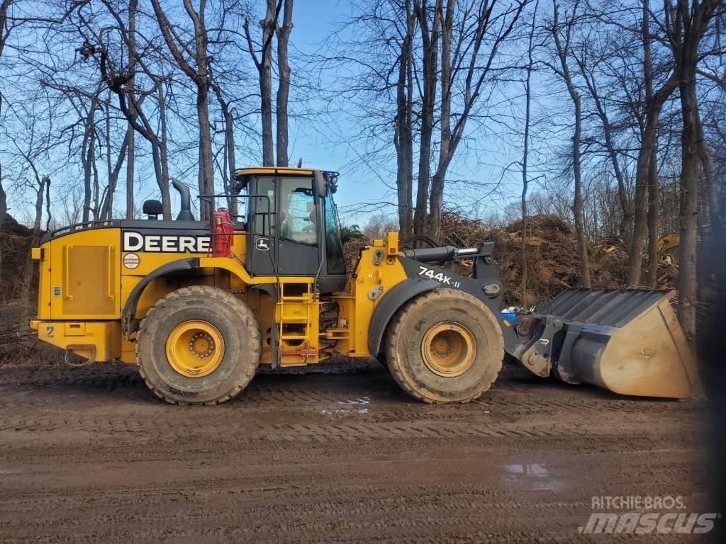 John Deere 744 K Utovarivači na točkove