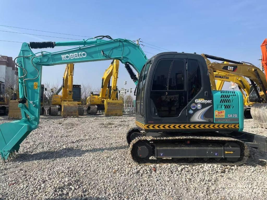 Kobelco SK75 Bageri guseničari