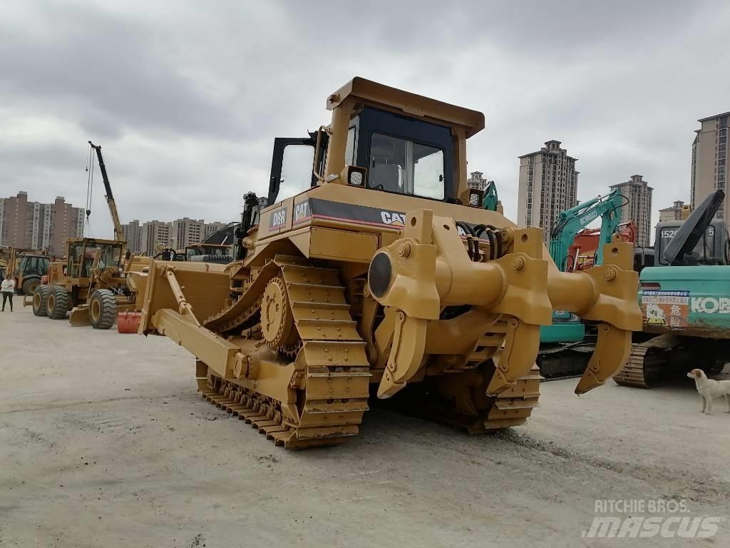 CAT D 8 R Buldožeri guseničari