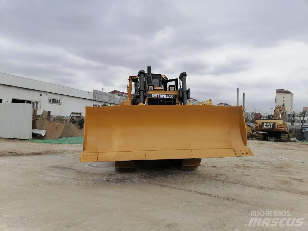 CAT D 8 R Buldožeri guseničari