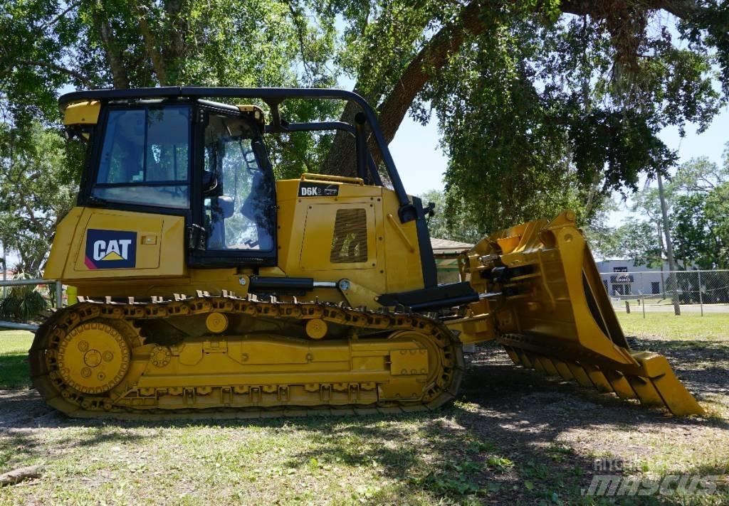 CAT D 6 K 2 LGP Buldožeri guseničari
