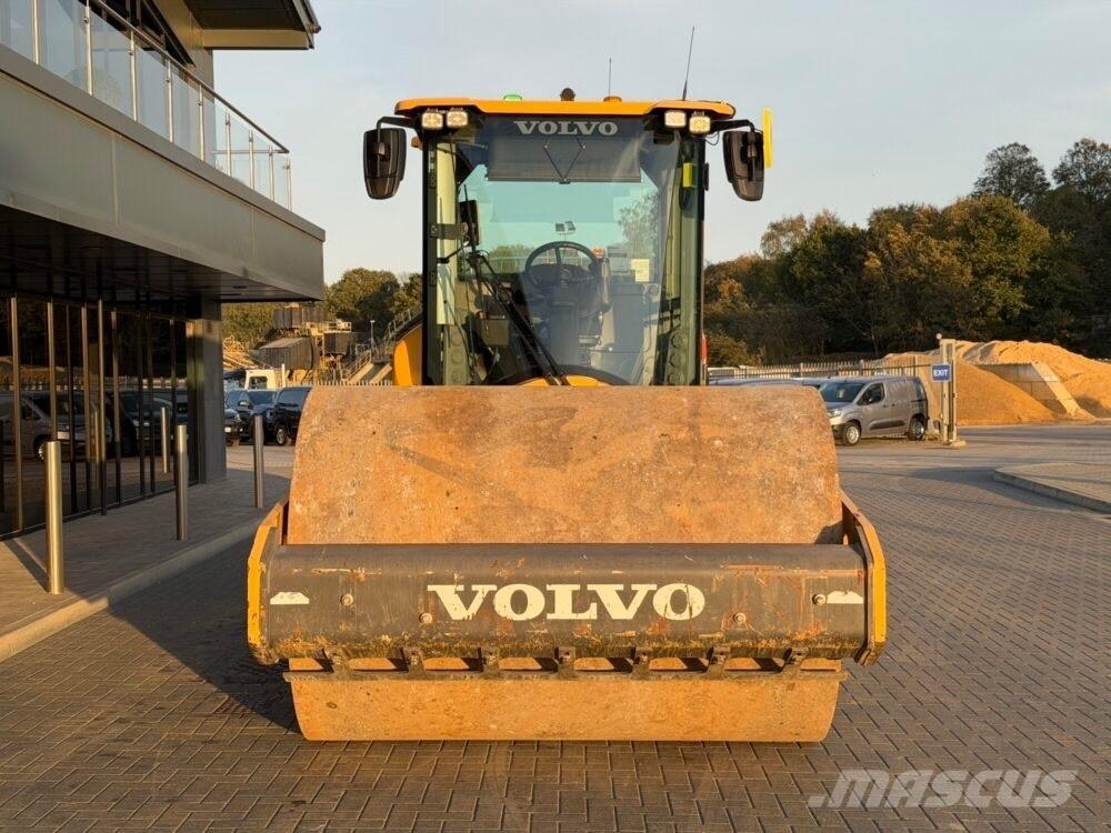Volvo SD 135 B Valjci sa jednim bubnjem