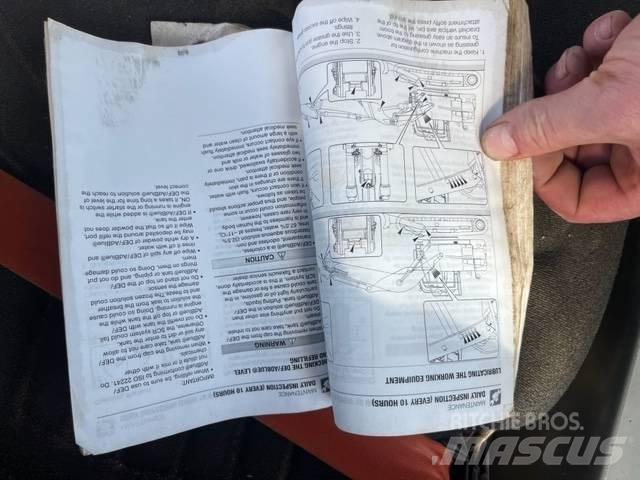 Takeuchi TB 2150 R Bageri guseničari