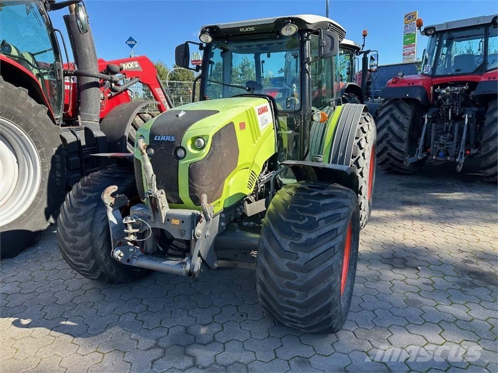 CLAAS Elios 220 Traktori