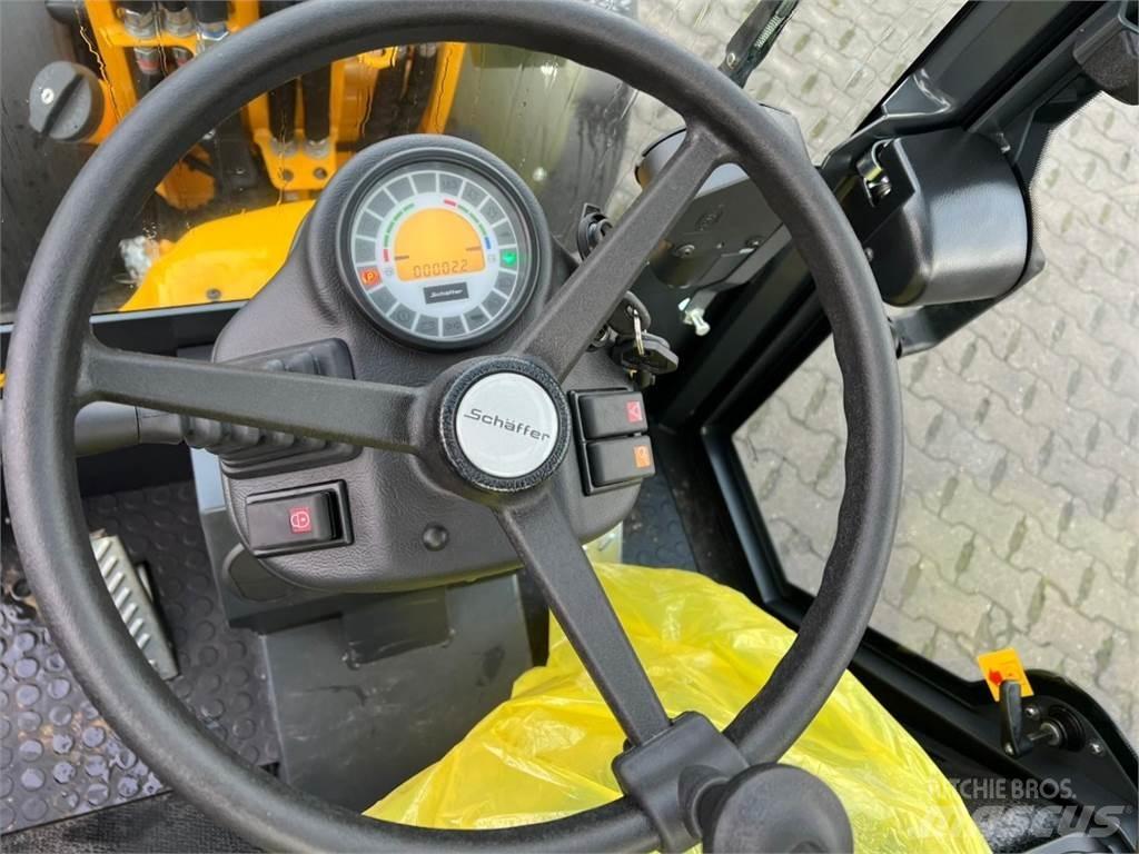 Schäffer 2430 Skid steer mini utovarivači