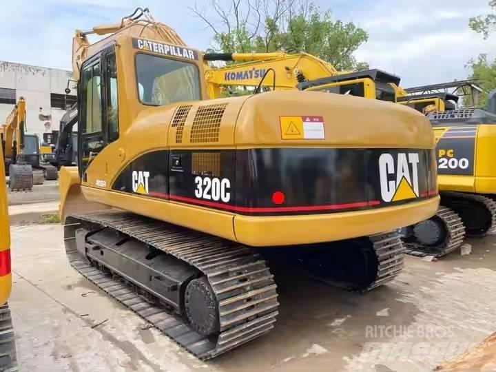 CAT CAT320C Midi bageri 7t – 12t