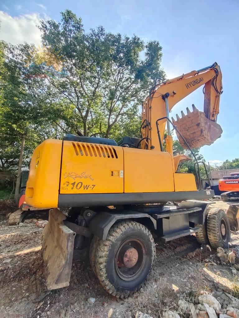 Hyundai R210W-7 Bageri točkaši