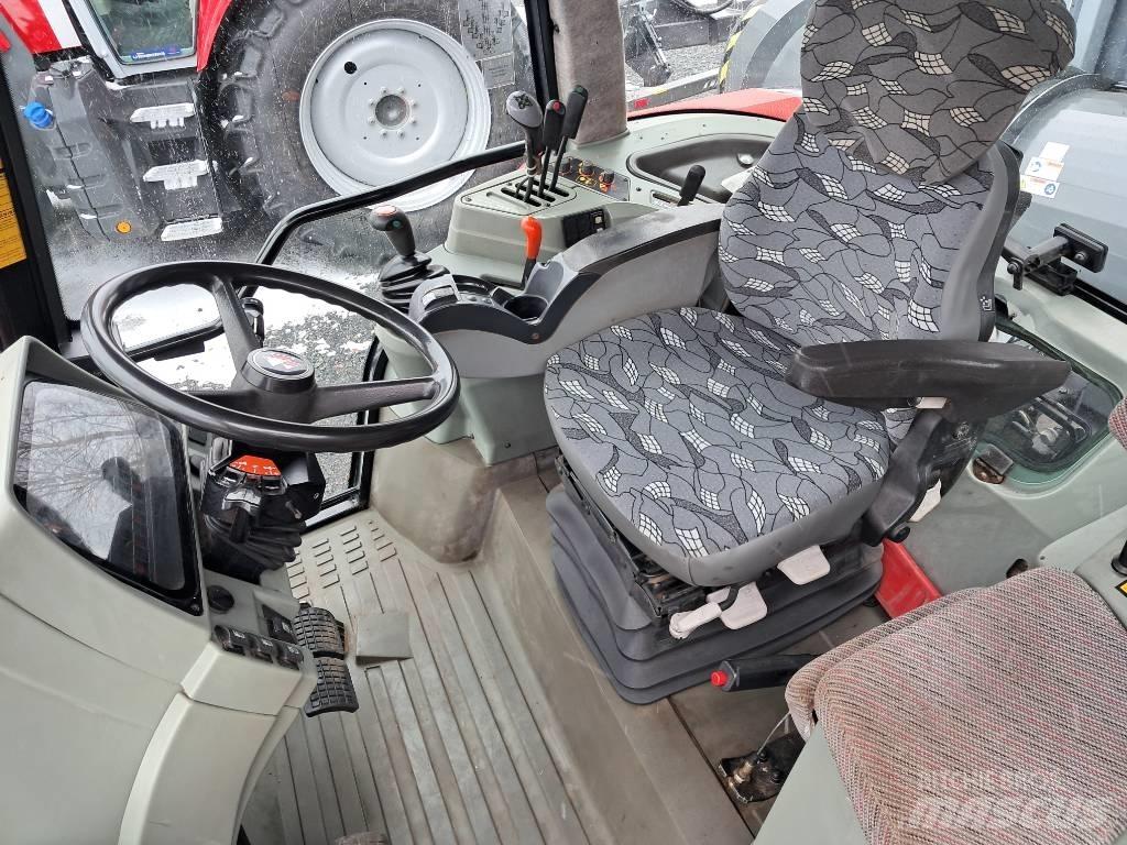 Massey Ferguson 6255 Traktori