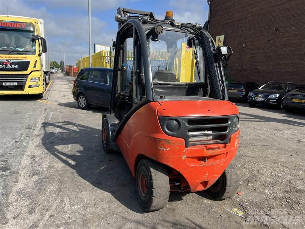 Linde H30D Dizelski viljuškari