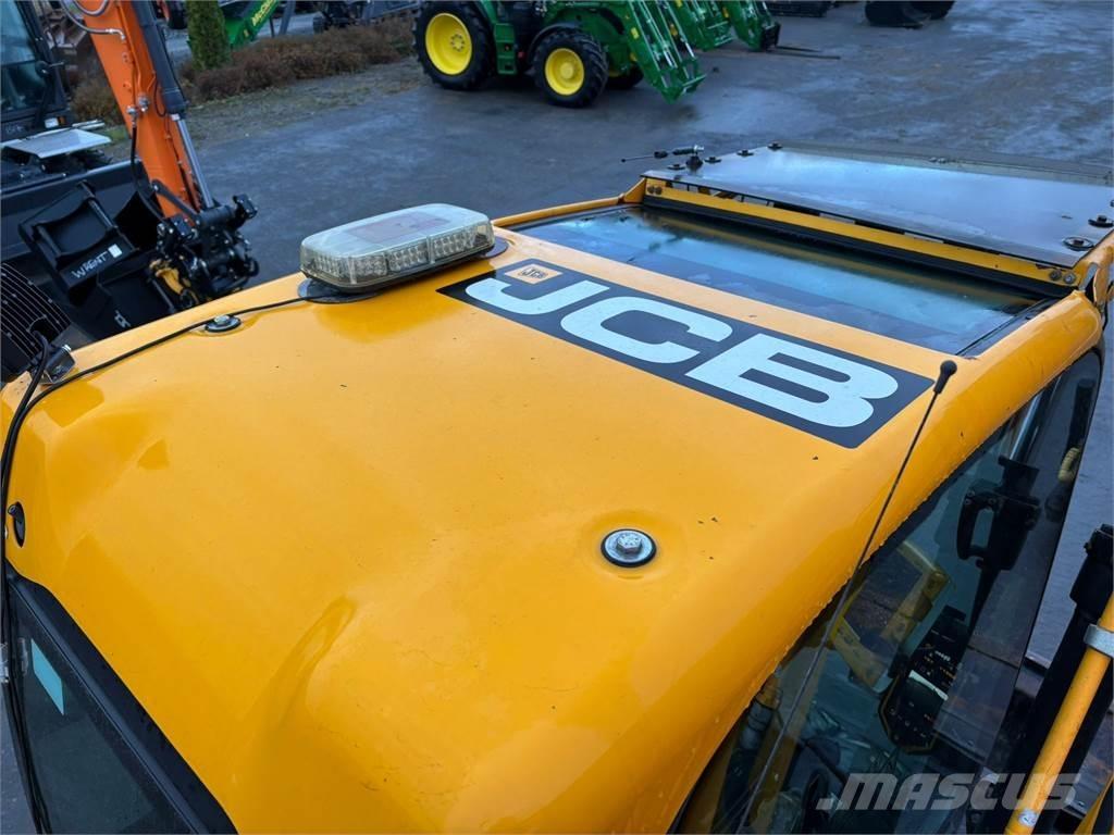 JCB JS145W T4i Bageri točkaši