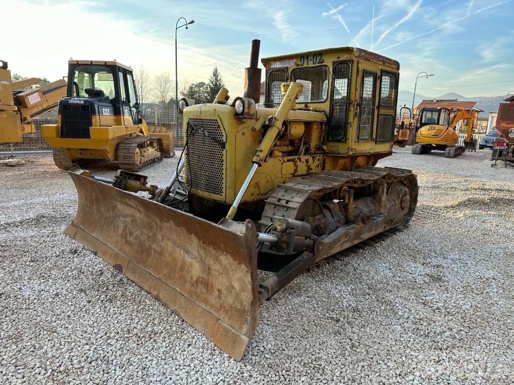 CAT D 6 C Buldožeri guseničari