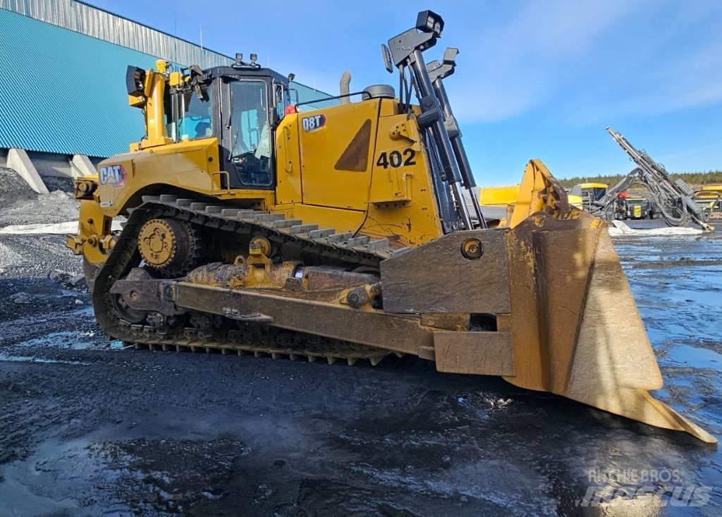 CAT D 8 T Buldožeri guseničari
