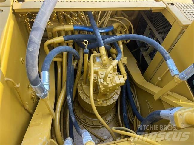 CAT 325 CL Bageri guseničari
