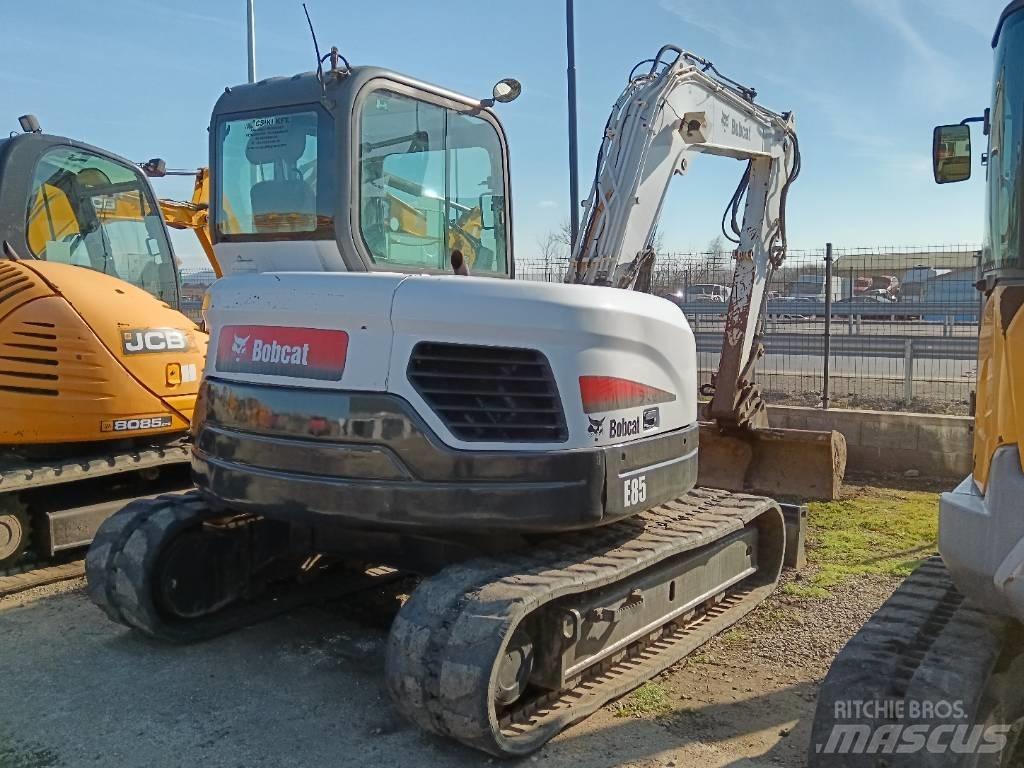 Bobcat E 80 EA Midi bageri 7t – 12t