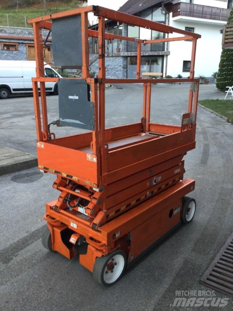SkyJack SJ III 3219 Makazaste platforme