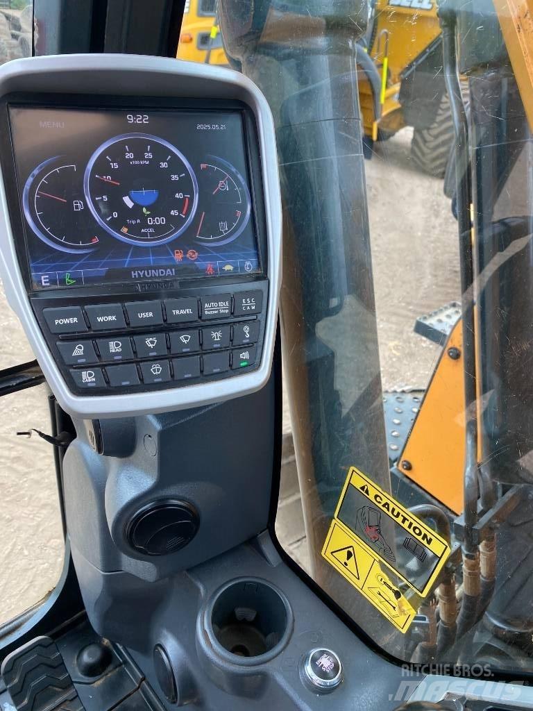 Hyundai HX130 LCR Bageri guseničari