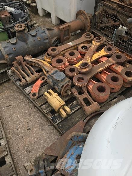  BUCKET ARMS Kašike / Korpe