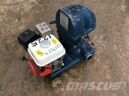 Honda 2 WATER PUMP Pumpe za vodu