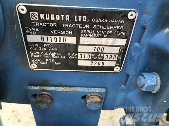 Kubota B7100D Rovokopači