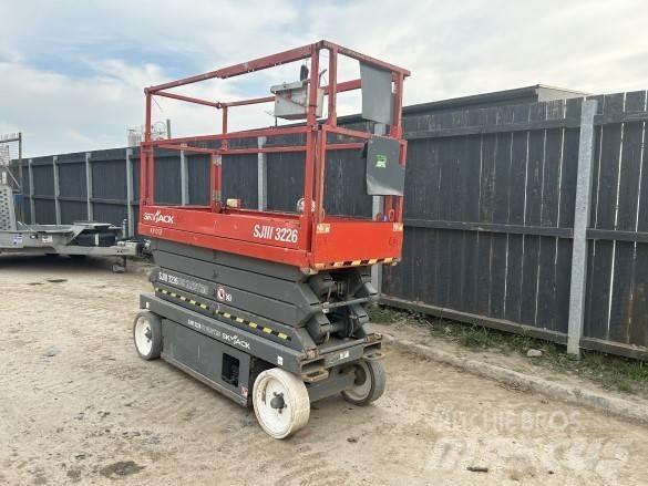 SkyJack SJ111-3266 Ostalo za građevinarstvo