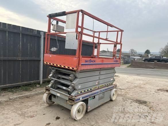 SkyJack SJ111-4632 Ostalo za građevinarstvo