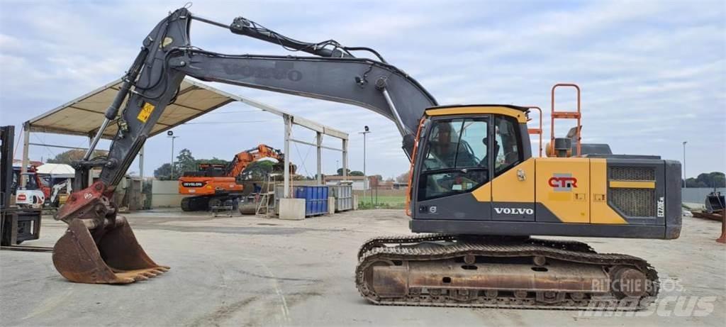 Volvo EC220E NL Bageri guseničari