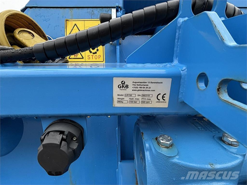  GKB Lapų smulkintuvas Valjci za travu