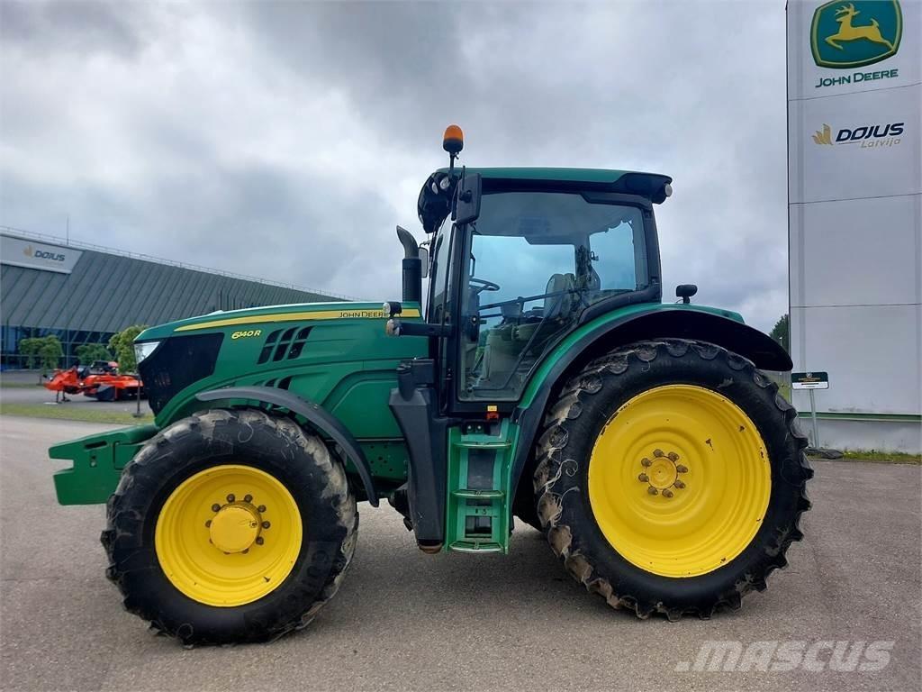 John Deere 6140R Traktori