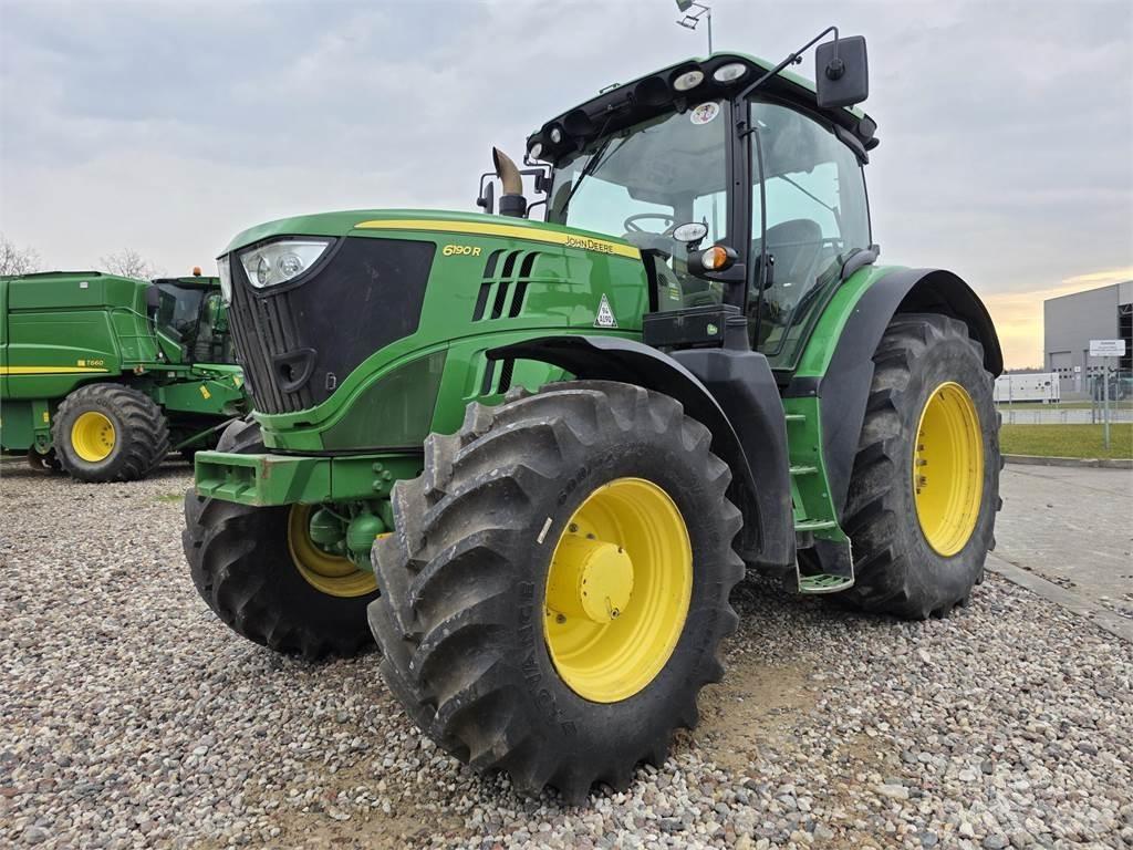 John Deere 6190R Traktori