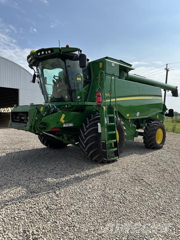 John Deere T670 Kombajni