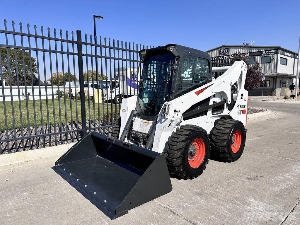 Bobcat S740 Skid steer mini utovarivači
