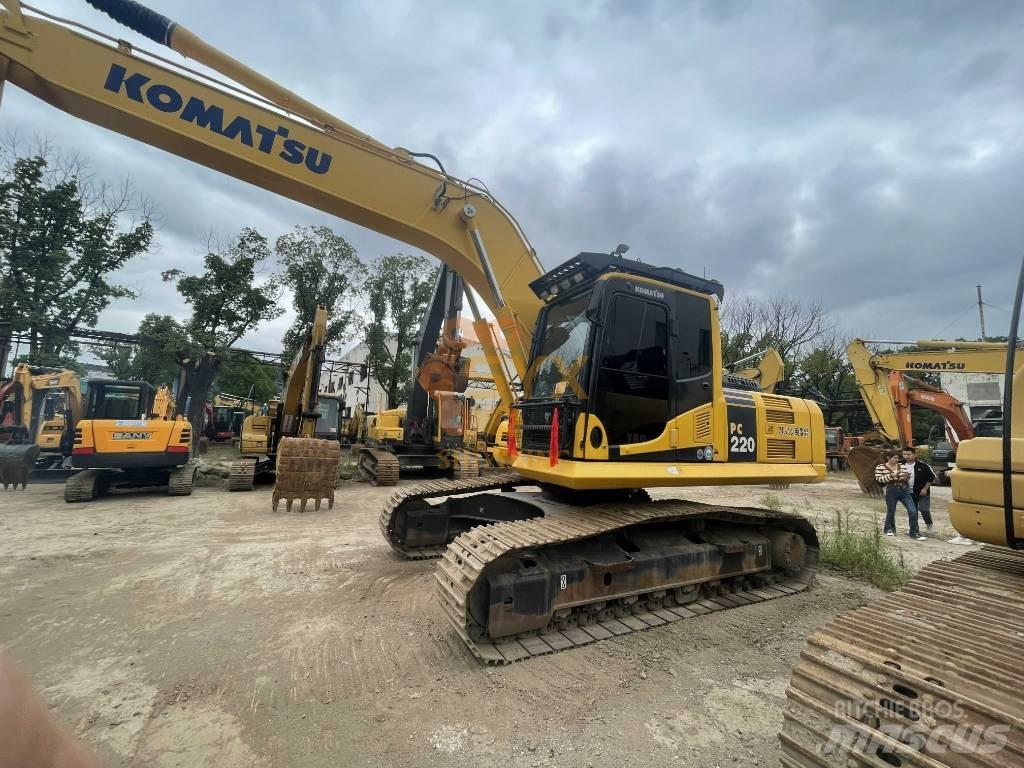 Komatsu PC 220 Bageri guseničari