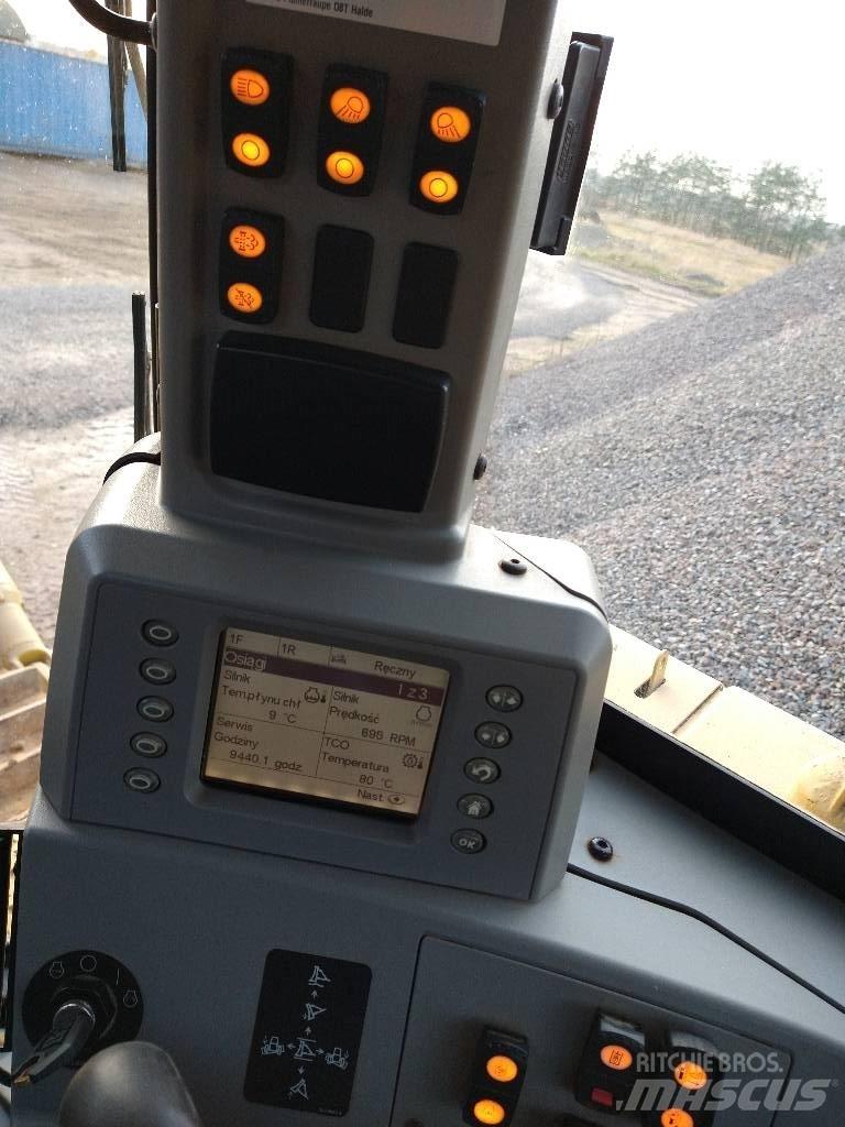 CAT D 8 T Buldožeri guseničari