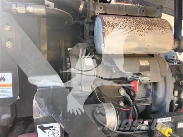 JLG 450AJ II Zglobne podizne platforme