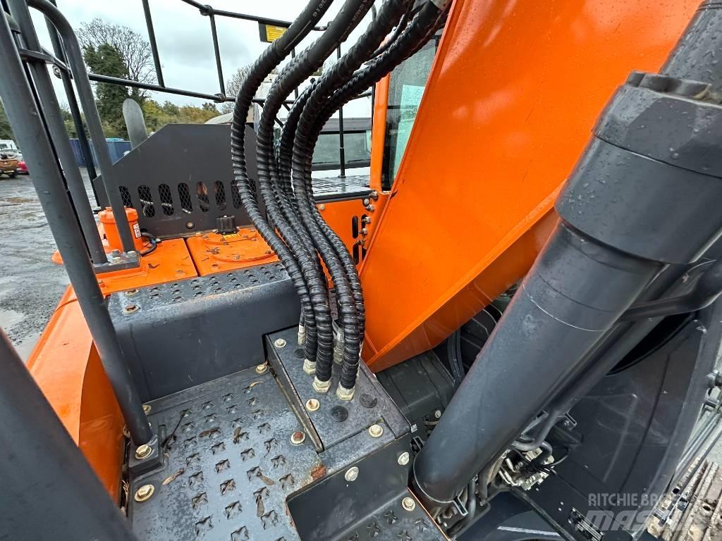Doosan DX 140 LCR Bageri guseničari
