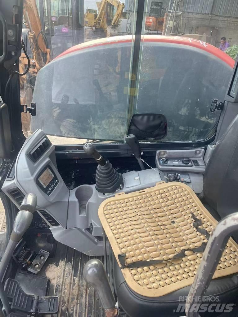 Kubota KX163 Bageri guseničari