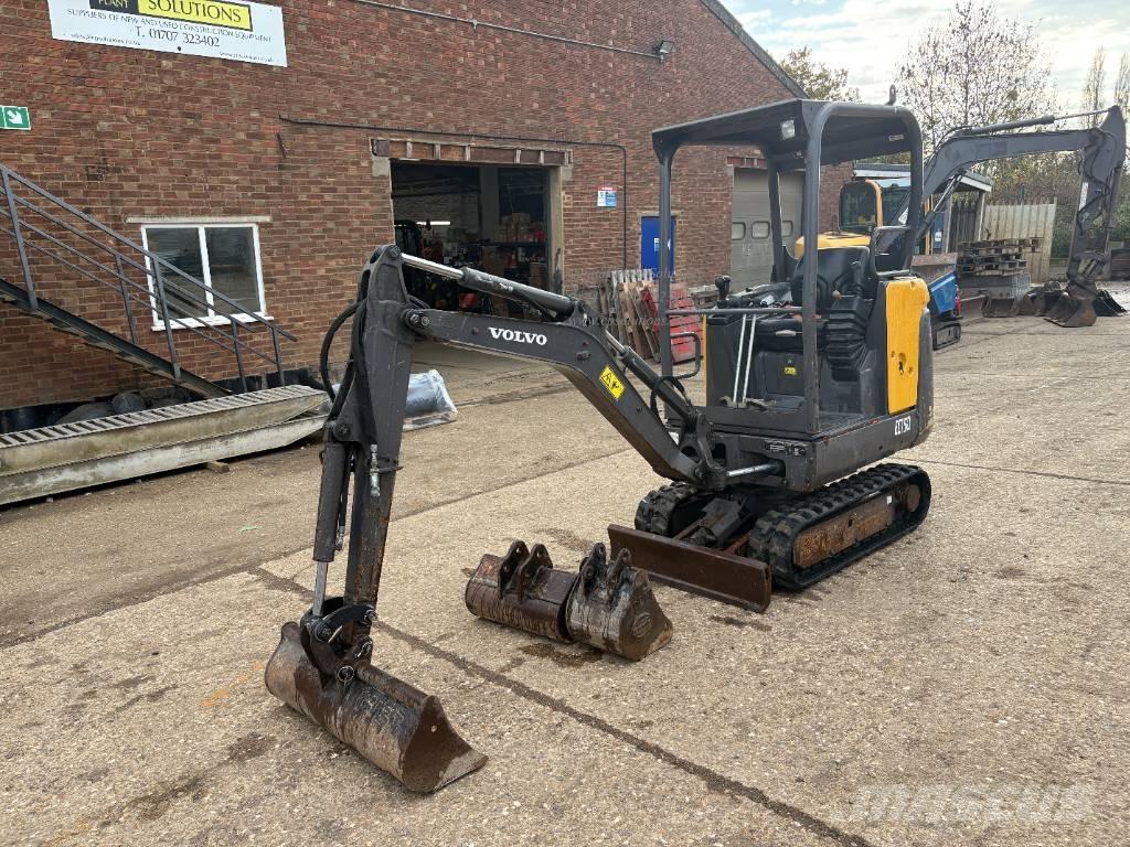 Volvo EC 15 D Mini bageri < 7t