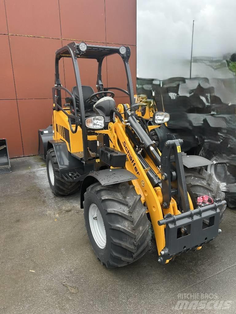 Schäffer 2445S Skid steer mini utovarivači