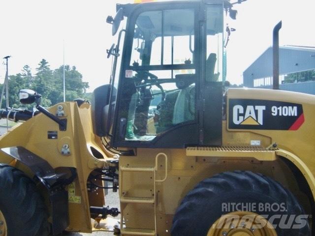 CAT 910 M Utovarivači na točkove