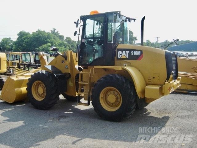 CAT 910 M Utovarivači na točkove