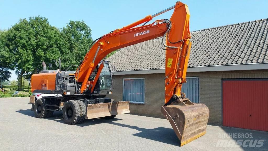 Hitachi ZX220W-5B Bageri točkaši