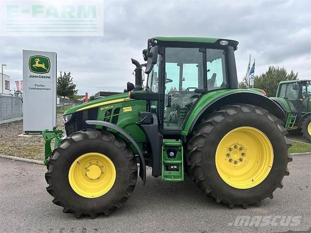 John Deere 6090m Traktori