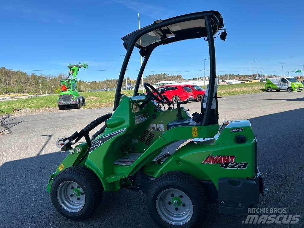 Avant 423 Skid steer mini utovarivači