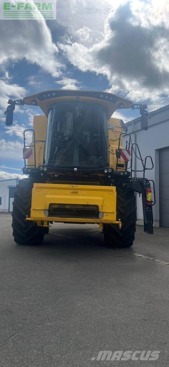 New Holland CX7.80 Kombajni