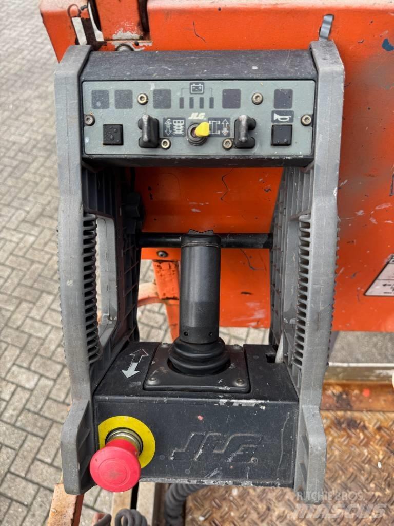 JLG 2646 ES Makazaste platforme