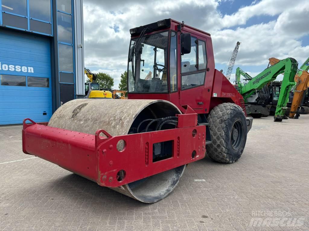 Bomag BW 213 D H-3 Valjci sa jednim bubnjem