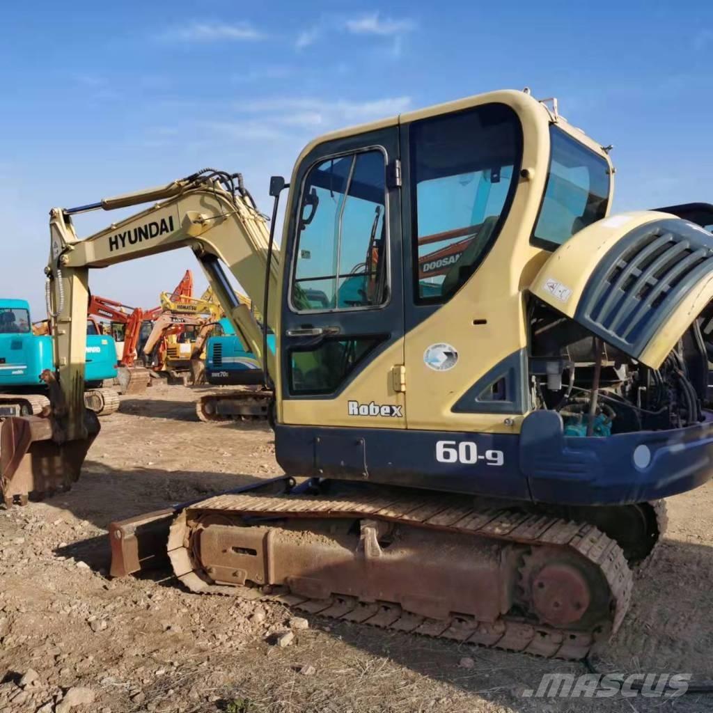 Hyundai R60-9 Mini bageri < 7t