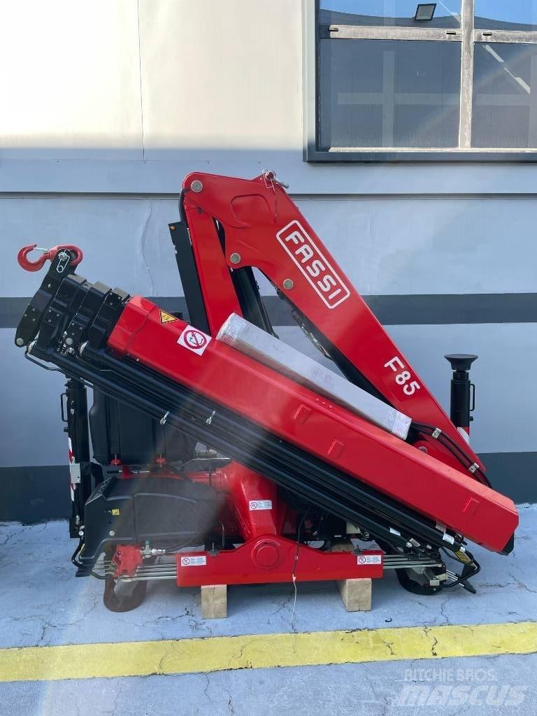 Fassi F85B.0.24 Kranovi za utovar